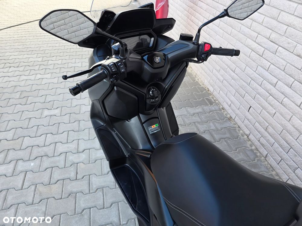Yamaha X-max - 6