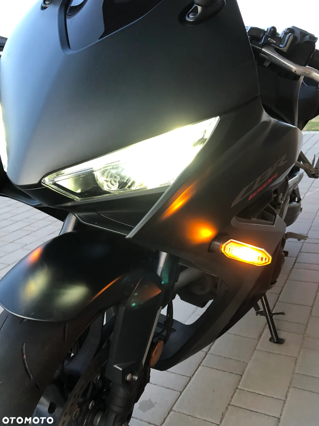 Honda CBR - 2