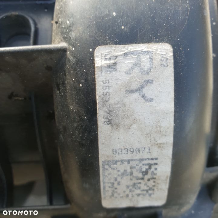 OPEL MERIVA II B 1.4 KOLEKTOR SSACY 55532730 10R - 2