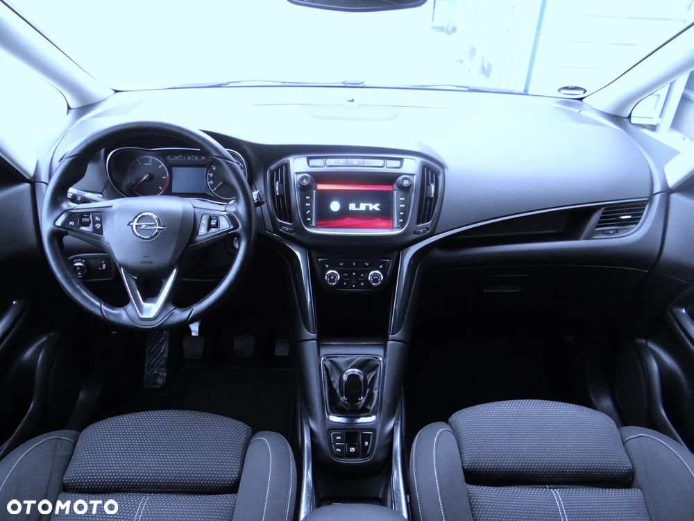 Opel Zafira 2.0 D (CDTI ecoFLEX) Start/Stop Innovation - 11