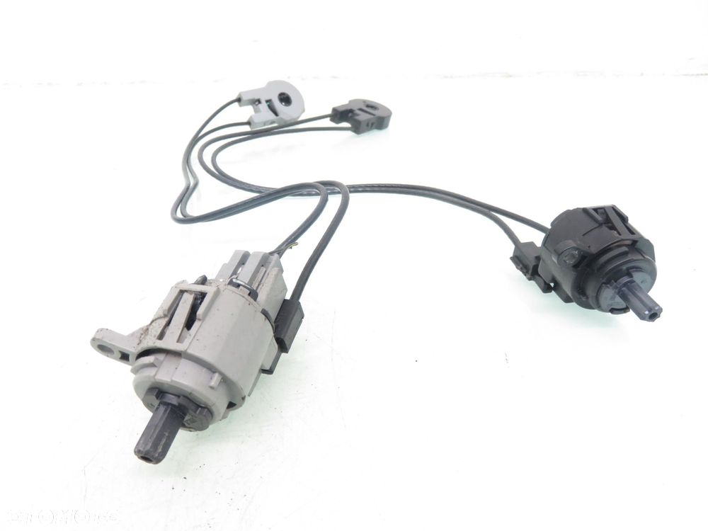 LINKI PANELU NAWIEWU FORD FOCUS MK1 98AB11504AH 2M5111503AA - 6