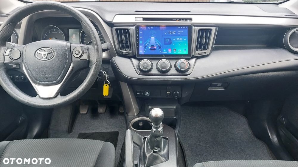 Toyota RAV4 - 25