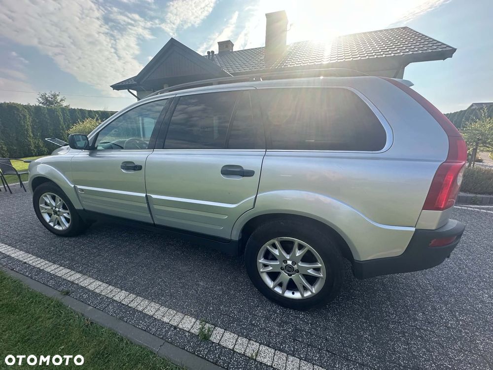 Volvo XC 90 2.5T - 8