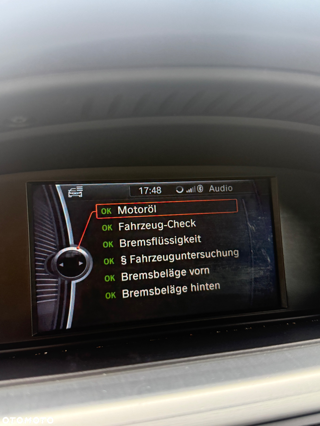 BMW Seria 3 320d DPF Touring Blue Performance Edition Lifestyle - 14