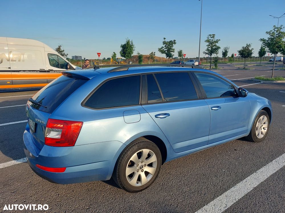 Skoda Octavia 1.6 TDI DSG Style - 28