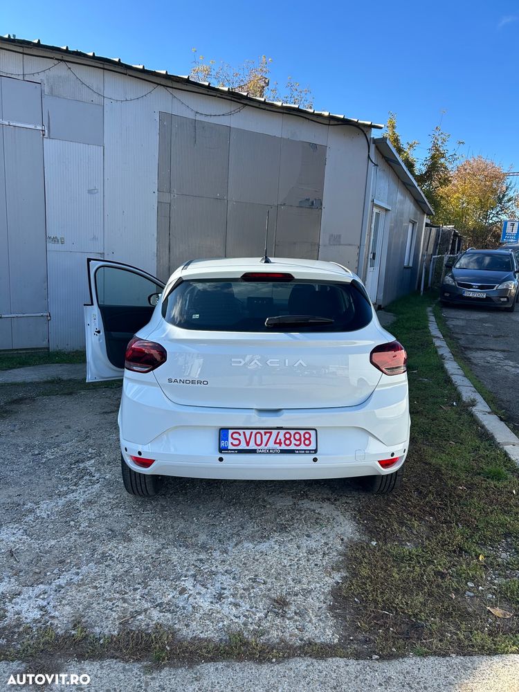 Dacia Sandero TCe 90 MT5 Expression - 8