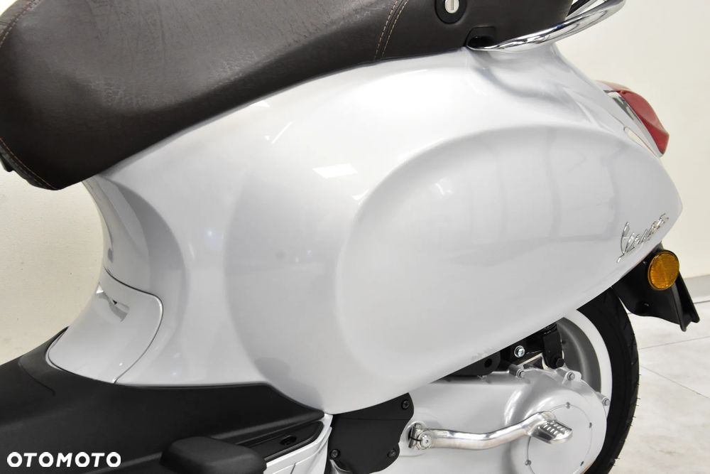 Vespa Primavera - 27