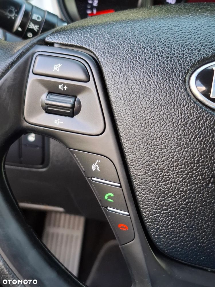 Kia Ceed 1.4 CVVT Spirit - 23