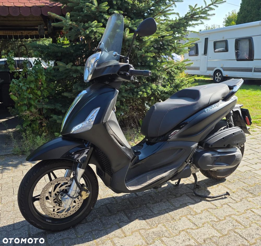 Piaggio Beverly - 1