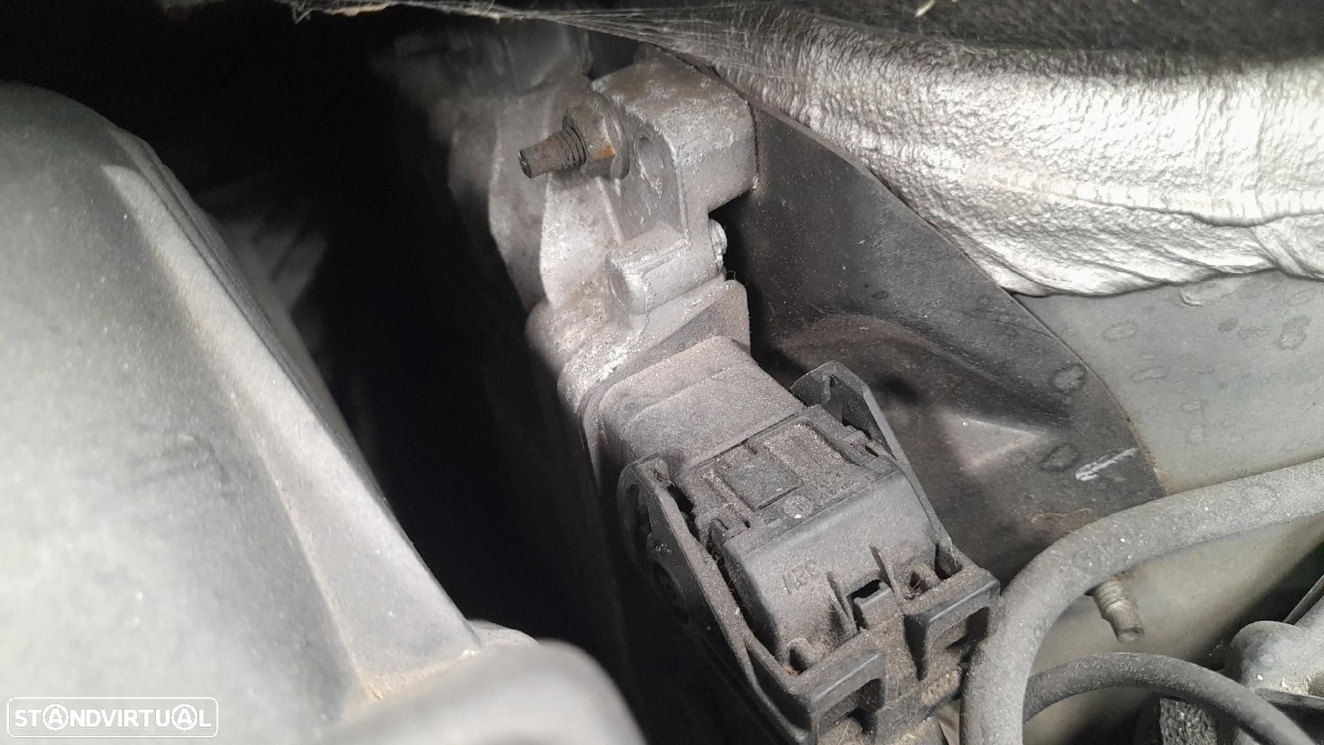 Centralina motor / ECU RENAULT Clio III (BR0/1, CR0/1) - 1
