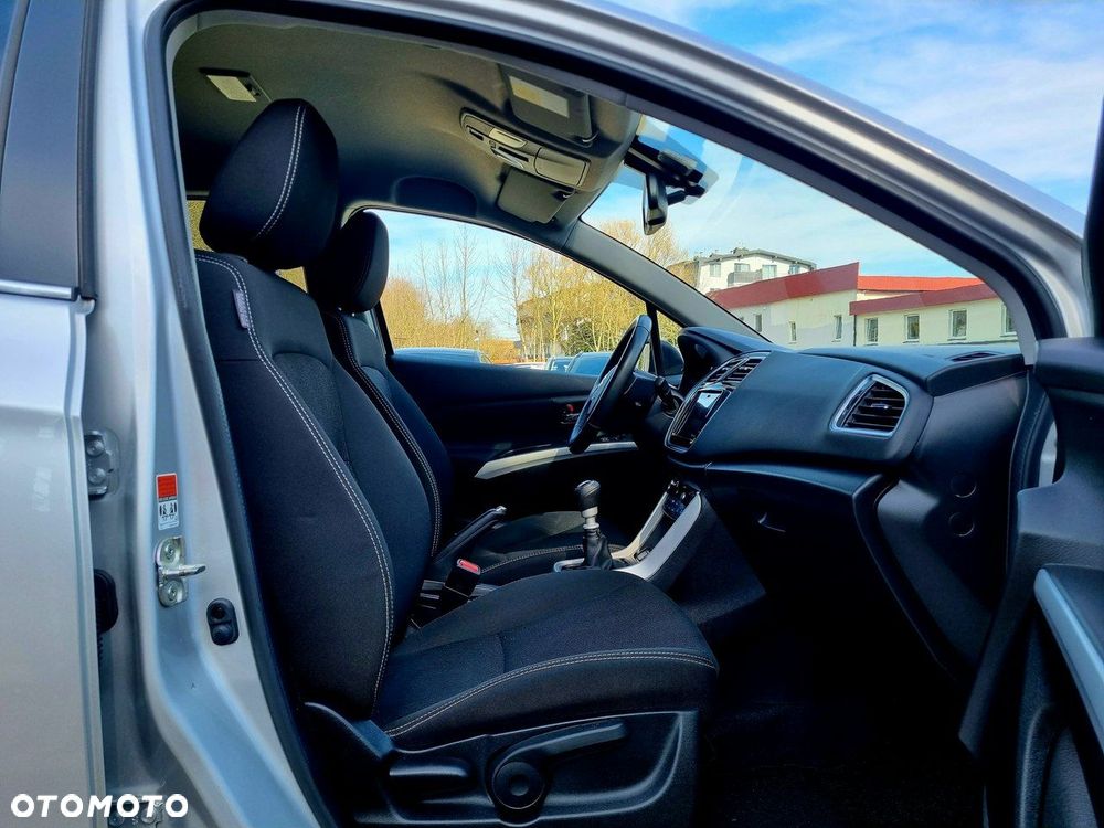 Suzuki SX4 S-Cross 1.4 Boosterjet Hybrid Comfort - 11