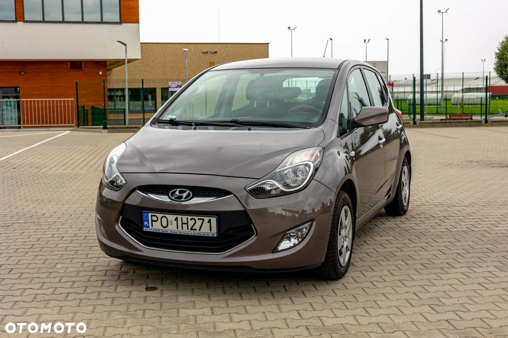Hyundai ix20 1.4 Classic + - 10
