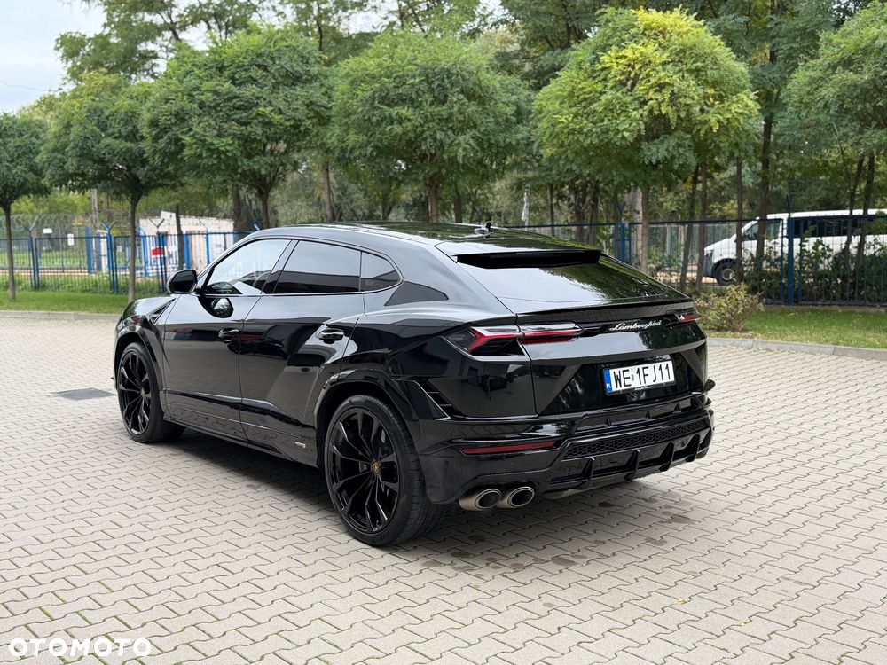 Lamborghini Urus - 7