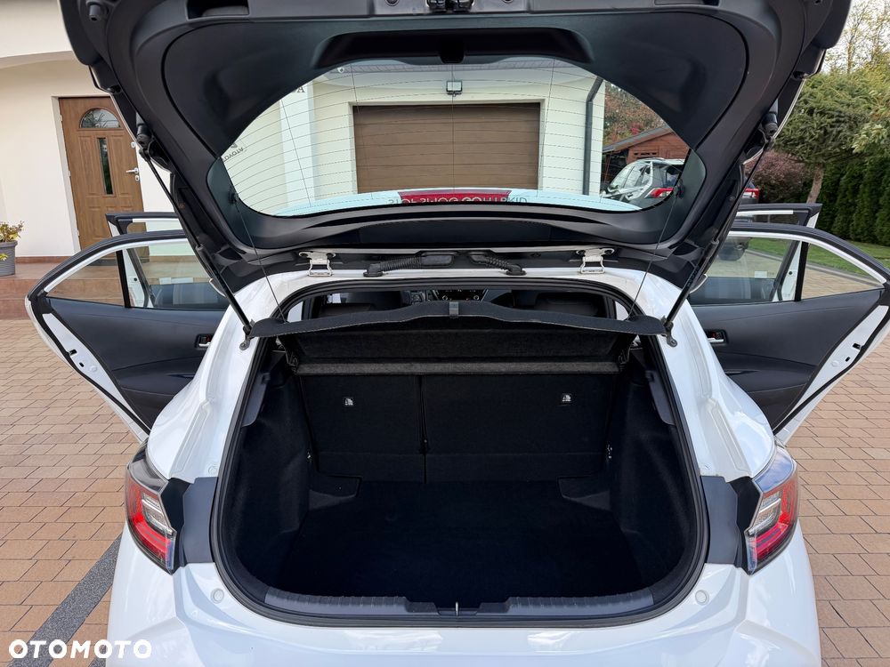 Toyota Corolla 1.8 Hybrid Comfort - 27
