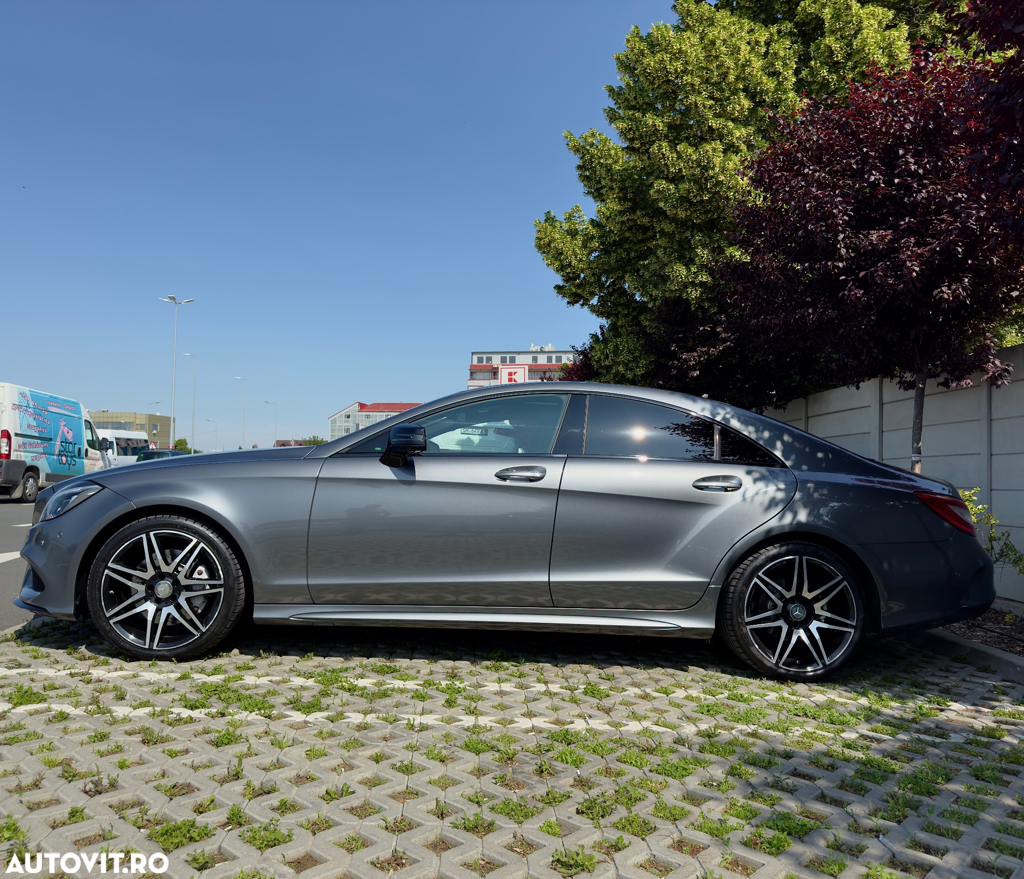 Mercedes-Benz CLS 350 d 4MATIC Aut - 5