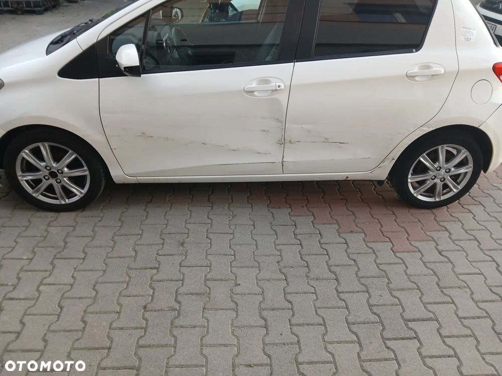 Toyota Yaris 1.4 D-4D Edition-S - 16