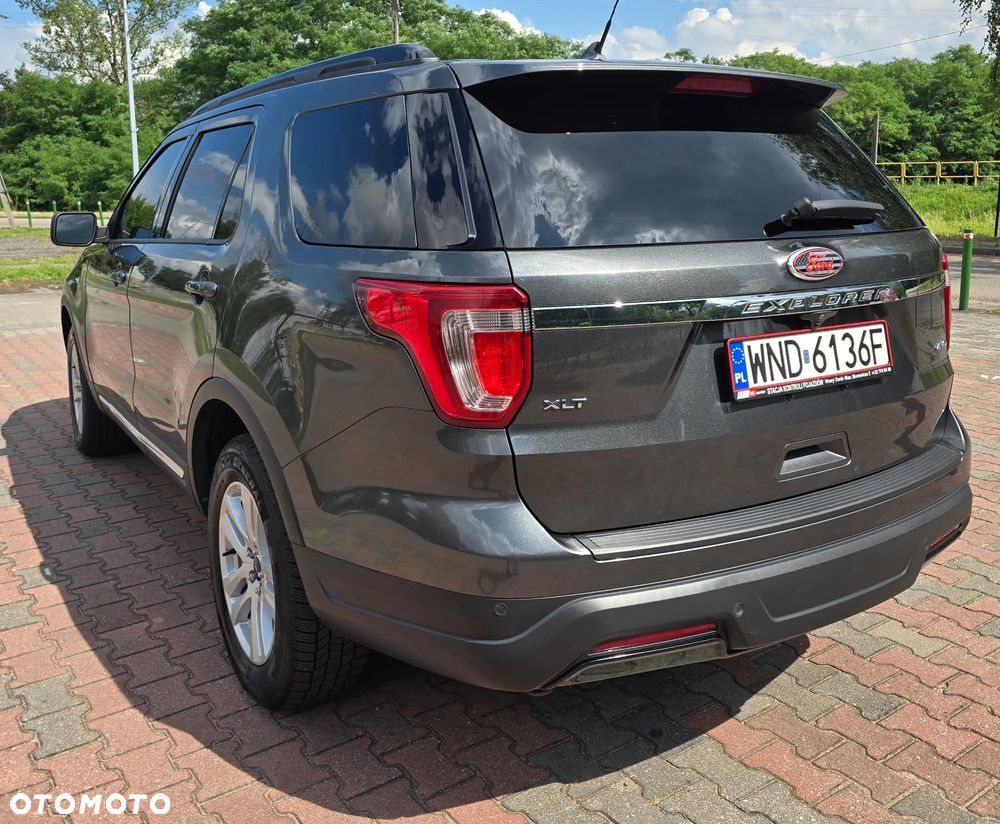 Ford Explorer - 9