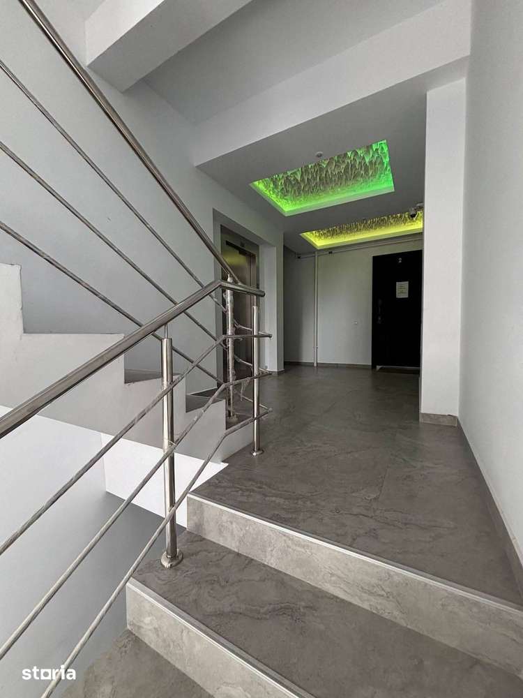 Apartament 2 Camere + boxă + parcare, Strada Piersicului, Fundeni — fotografia 3