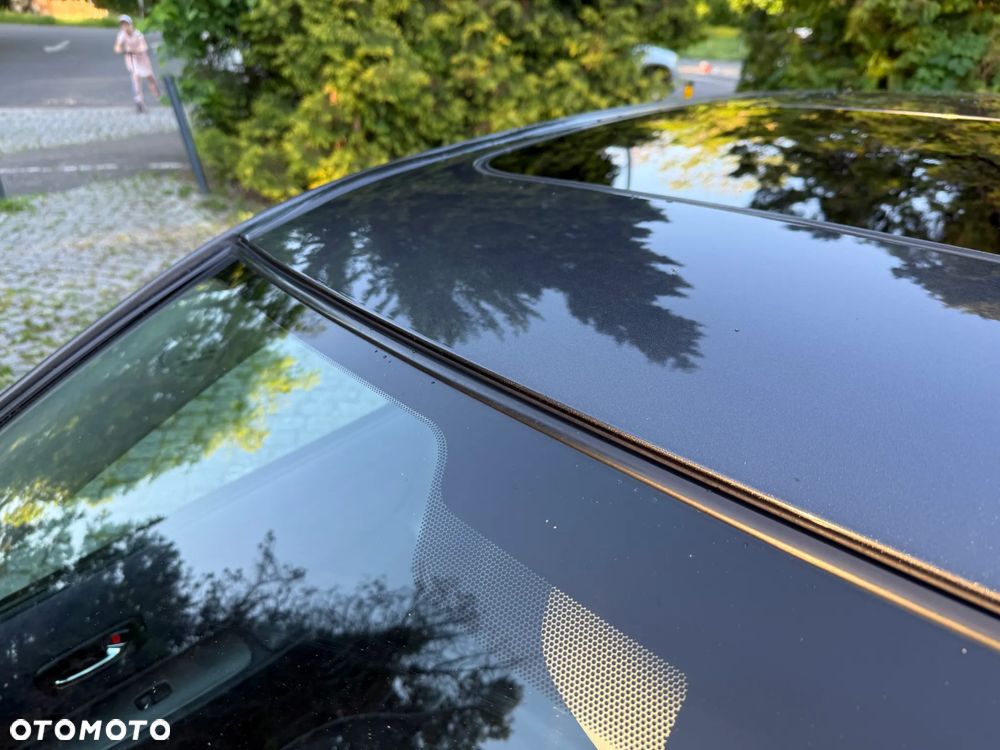 Lexus IS 300 Sport - 16