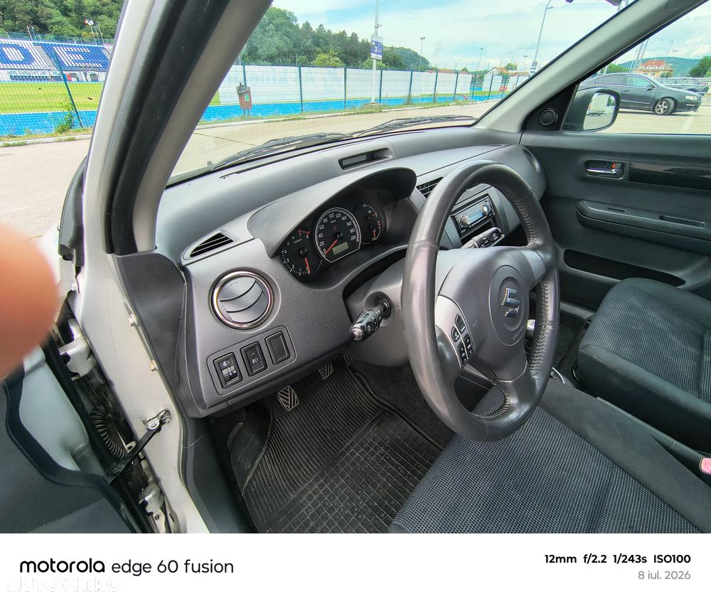 Suzuki Swift - 14