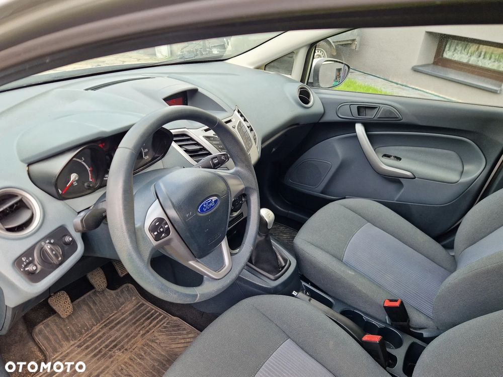 Ford Fiesta 1.25 Gold X (SVP) - 8
