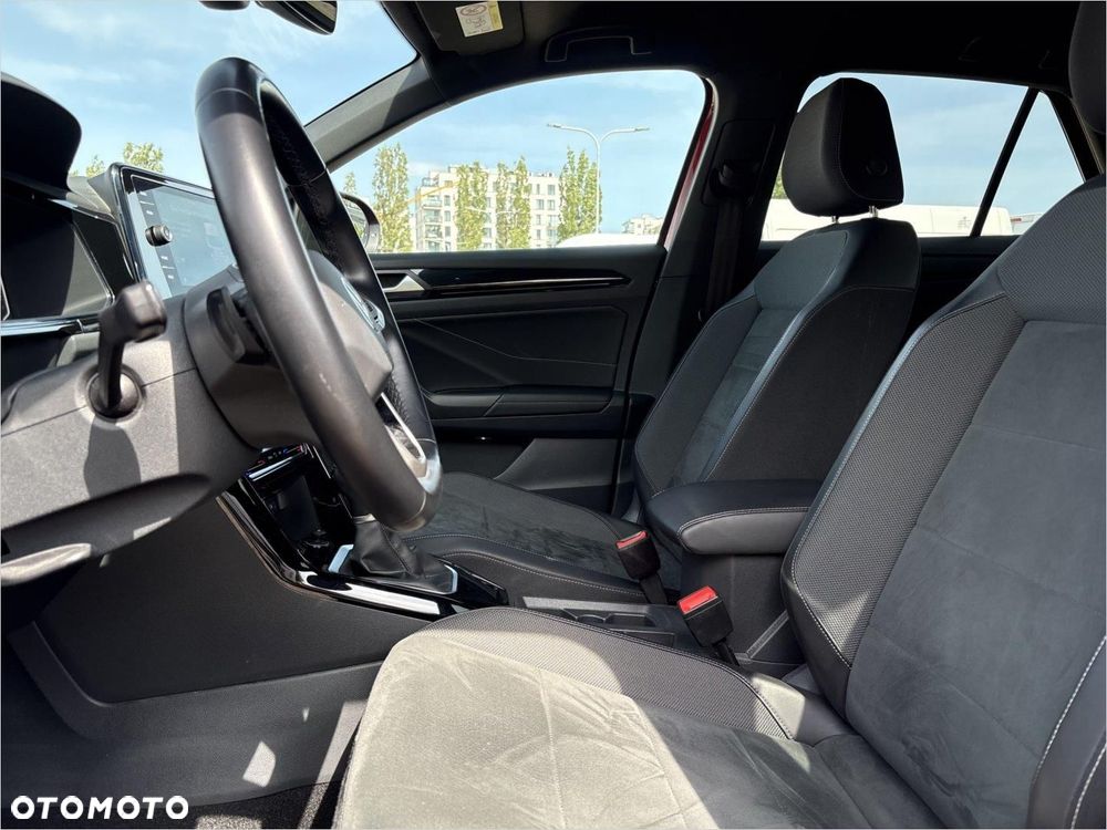 Volkswagen T-Roc 1.5 TSI Style DSG - 11
