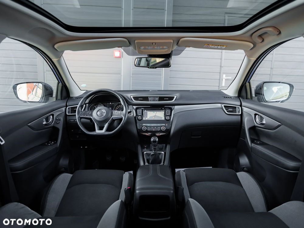 Nissan Qashqai 1.5 dCi Tekna - 17