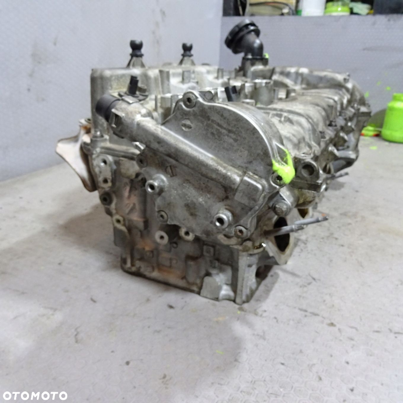 BMW 7 F01 F02 4.4 V8 GŁOWICA SILNIKA PRAWA 7573936 - 5
