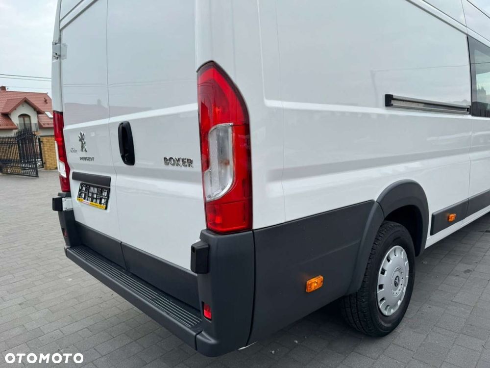 Peugeot Boxer  Maxi  7-osobowy - 18