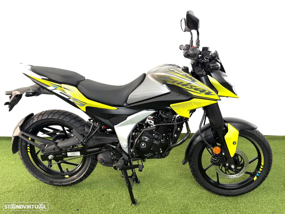 Bajaj Pulsar N 125 - 10