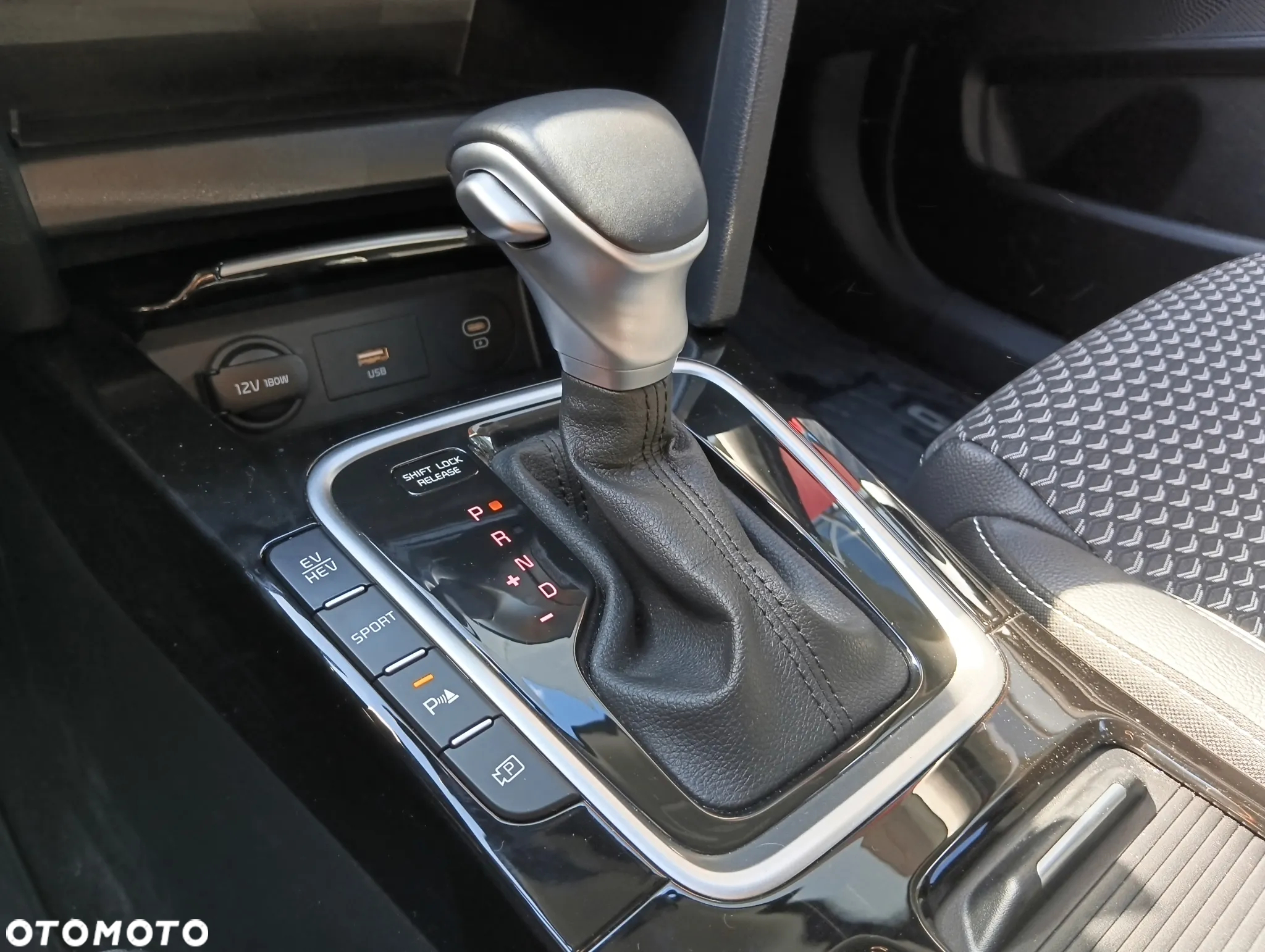 Kia XCeed 1.6 CRDi mHEV L Business Line DCT - 20