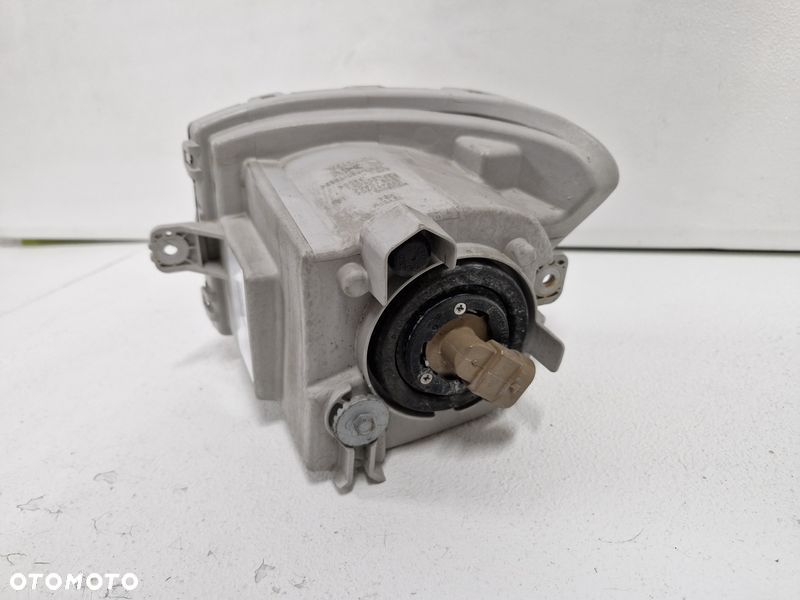 LEXUS LS460 LS IV LIFT LAMPA PRZECIWMGIELNA HALOGEN PRAWY PRZÓD PRZEDNI - 5