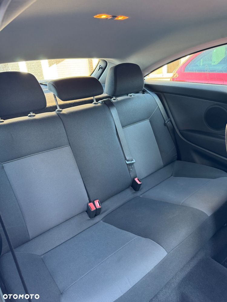 Opel Astra - 16