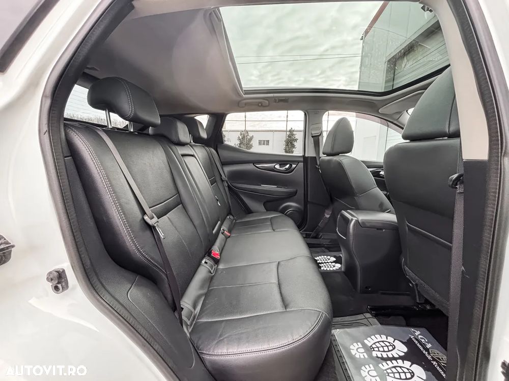 Nissan Qashqai - 10