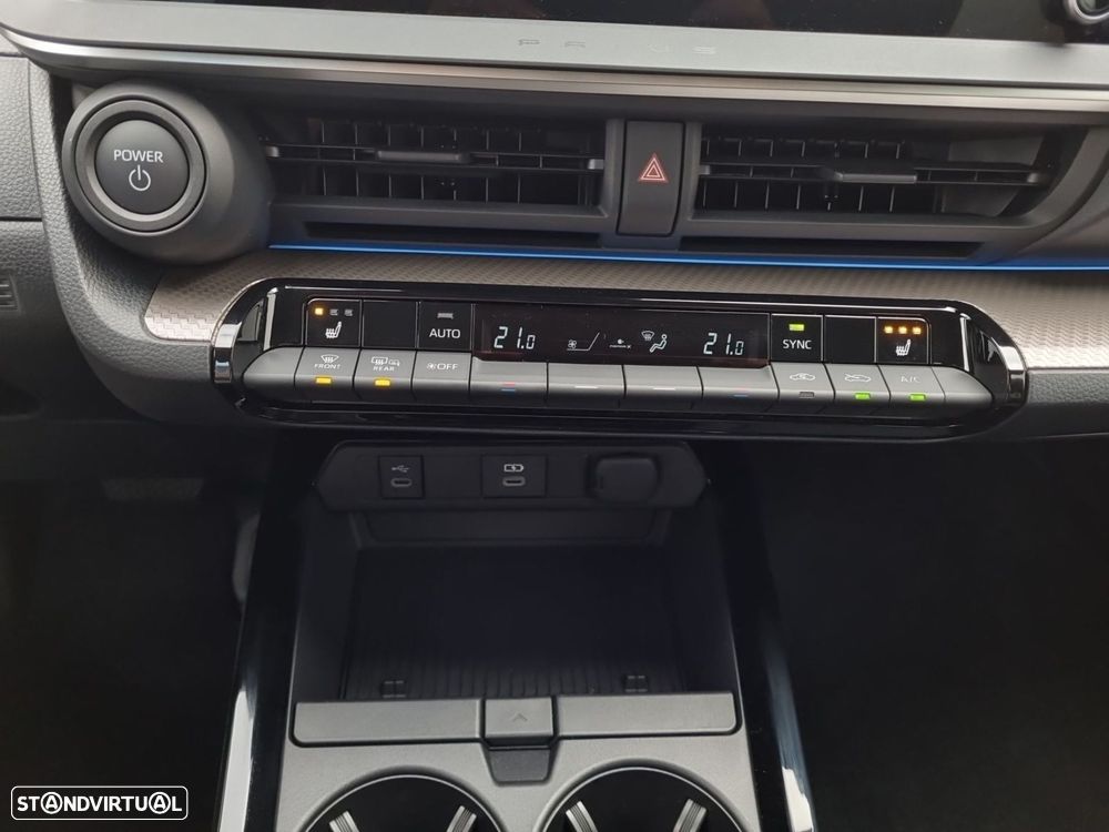 Toyota Prius - 13