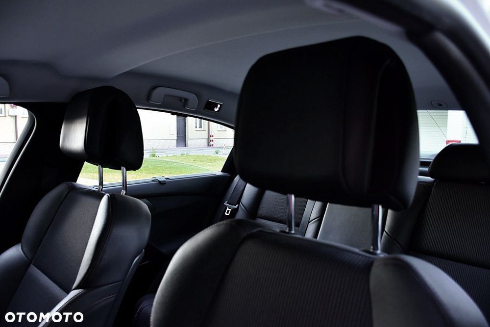 Peugeot 508 1.6 e-THP Active S&S - 37