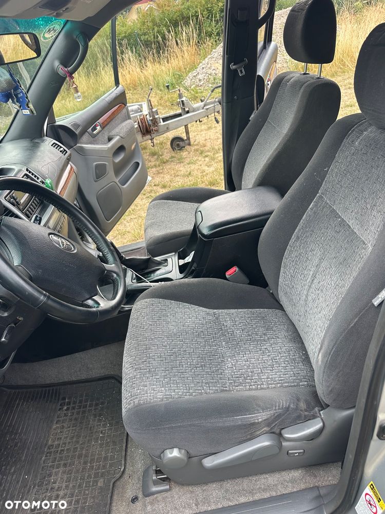 Toyota Land Cruiser 3.0 D Luna Comfort - 6