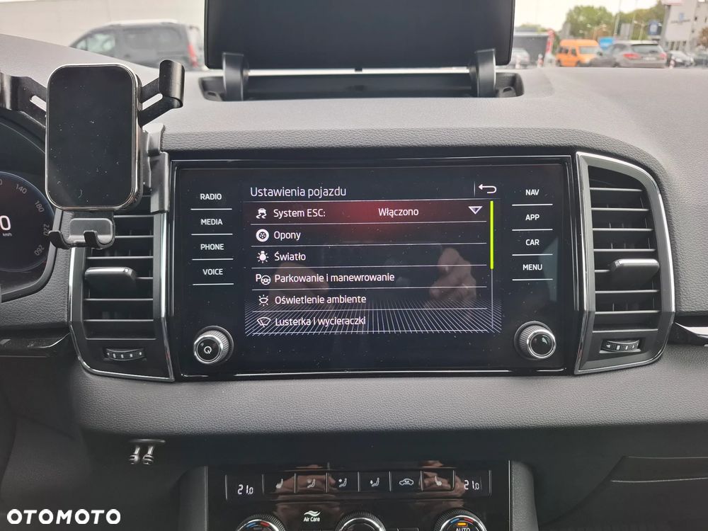 Skoda Karoq 1.5 TSI ACT GPF 4x2 Style DSG - 34