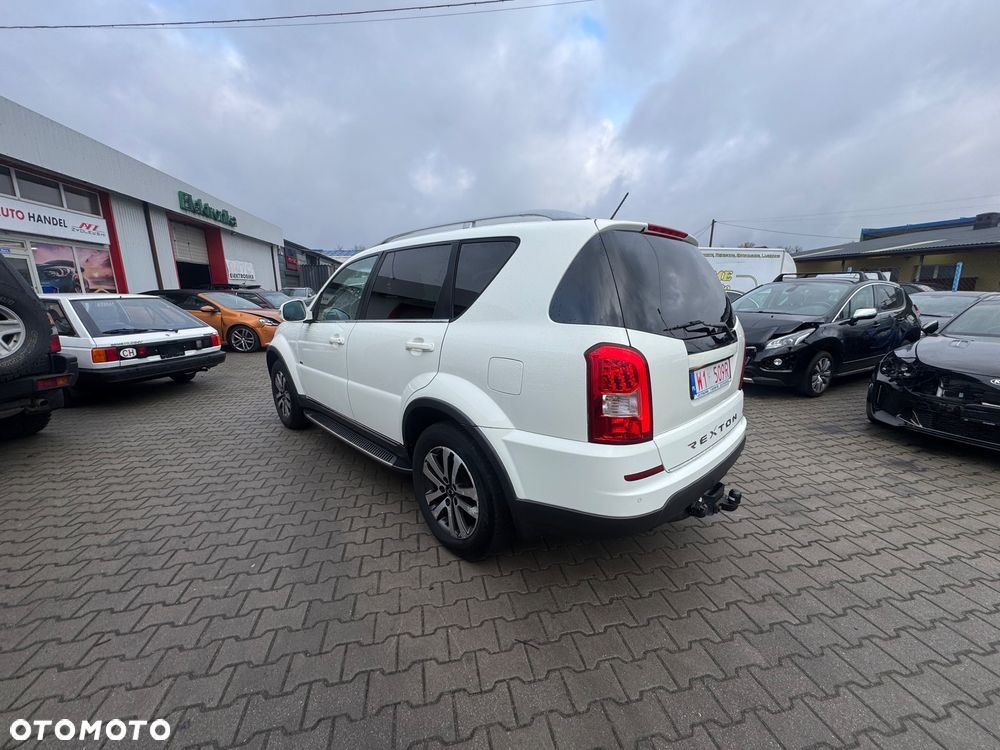 SsangYong/KGM Rexton - 5