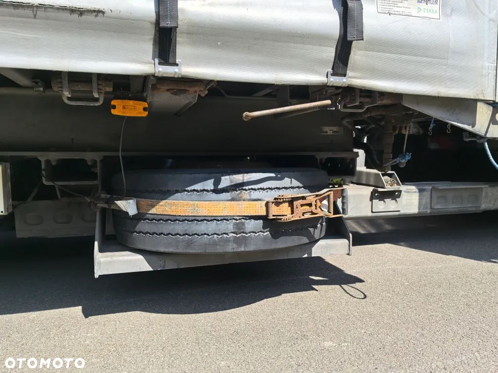 MAN TGX 26.480 // Zestaw przejazdowy z przyczepą // Firanka // - 32