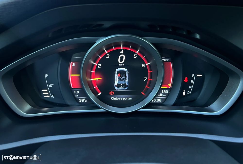 Volvo V40 1.5 T3 Sport Edition Geartronic - 19