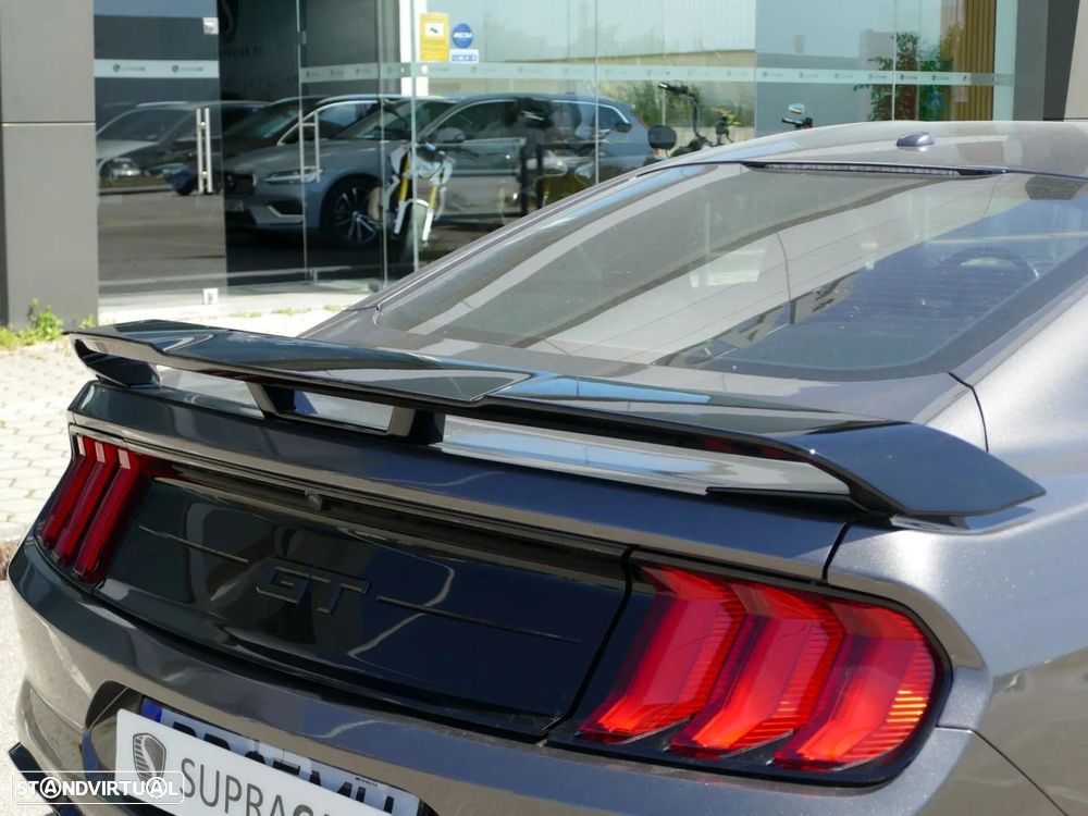 Ford Mustang - 18