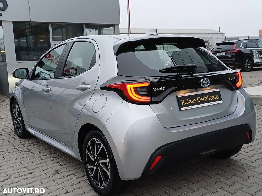 Toyota Yaris - 6