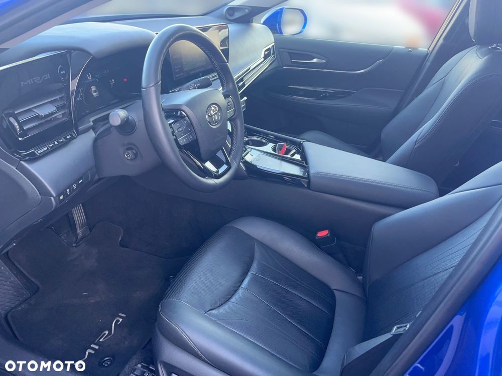 Toyota Mirai Executive - 7