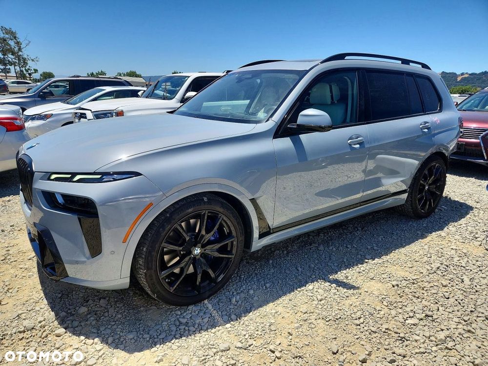 BMW X7 xDrive40i - 2