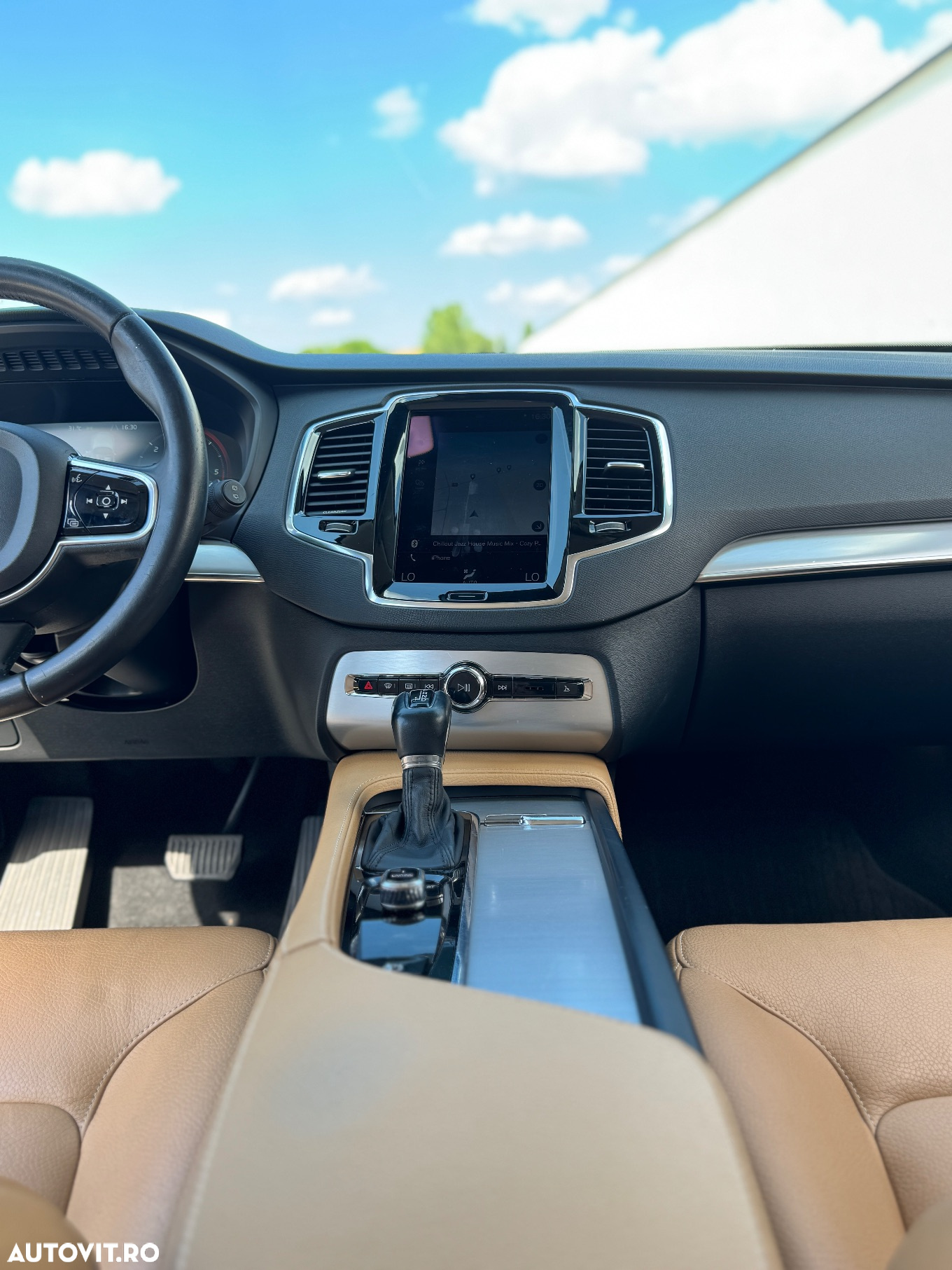 Volvo XC 90 D5 AWD Momentum - 14