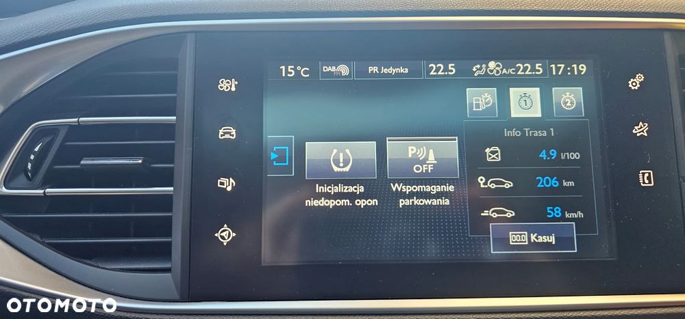 Peugeot 308 - 8