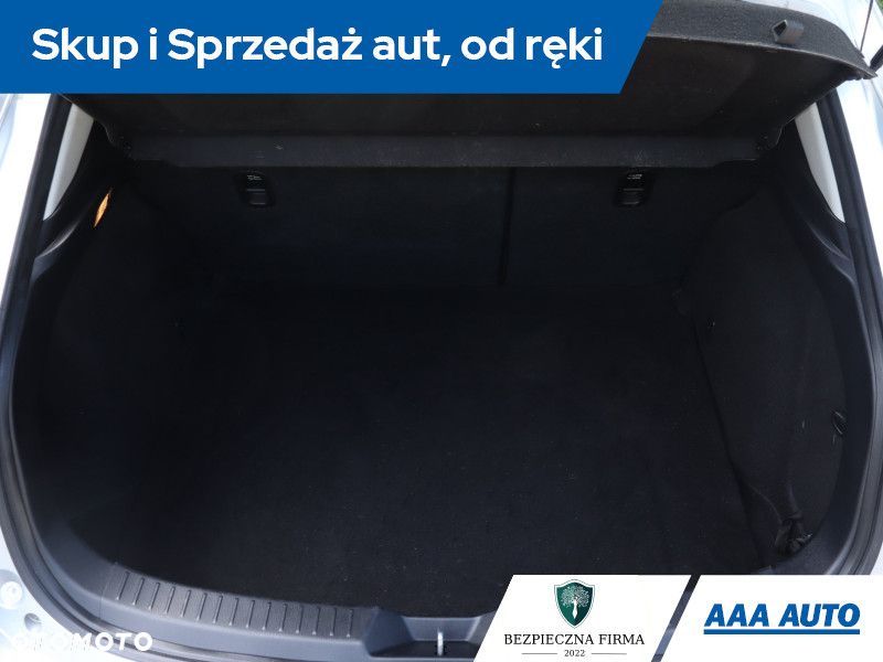Mazda 3 - 15