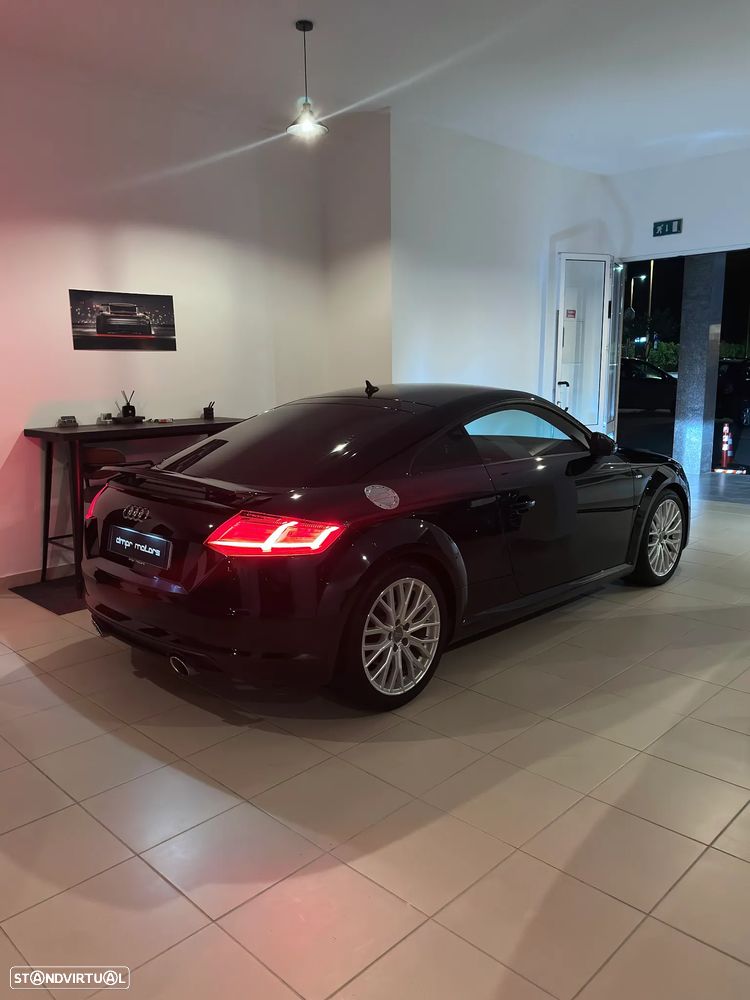 Audi TT Coupé 2.0 TDI S-line - 2