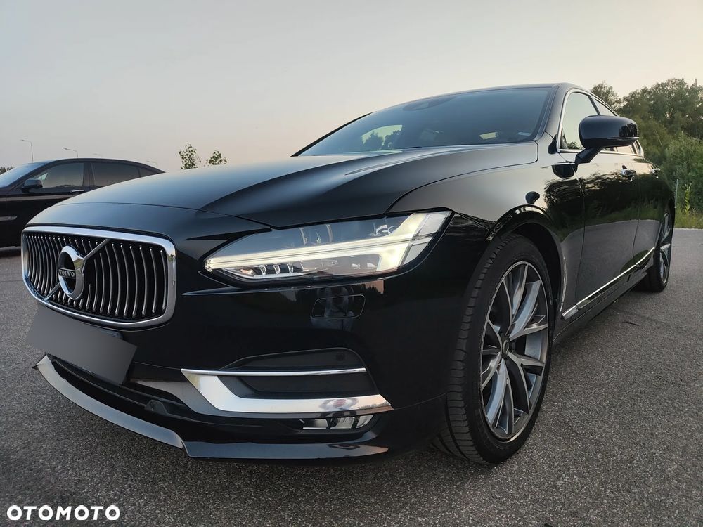 Volvo S90